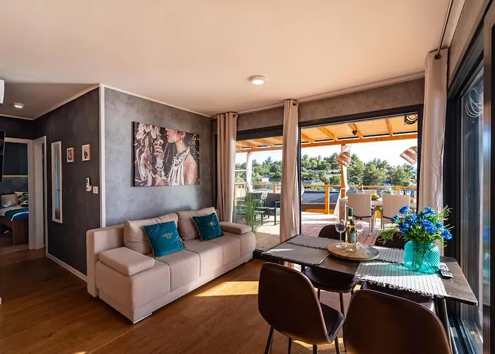 Vikendica C'est La Vie Drage